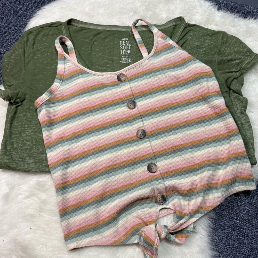 Bundle AE Size Small Shirts - Picture 1 of 7
